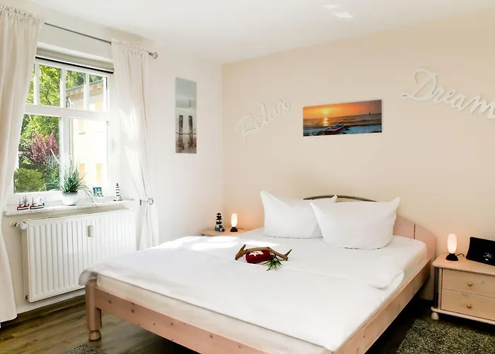 Parkblick - 01-10 * Ostseebad Kühlungsborn